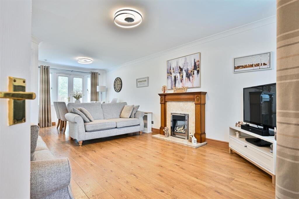 House in Carluke, Roadmeetings - View 4