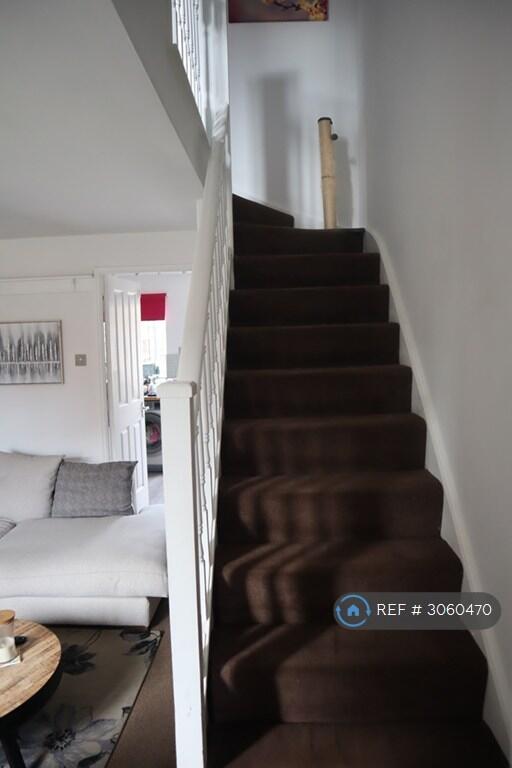 House in Doncaster - View 5