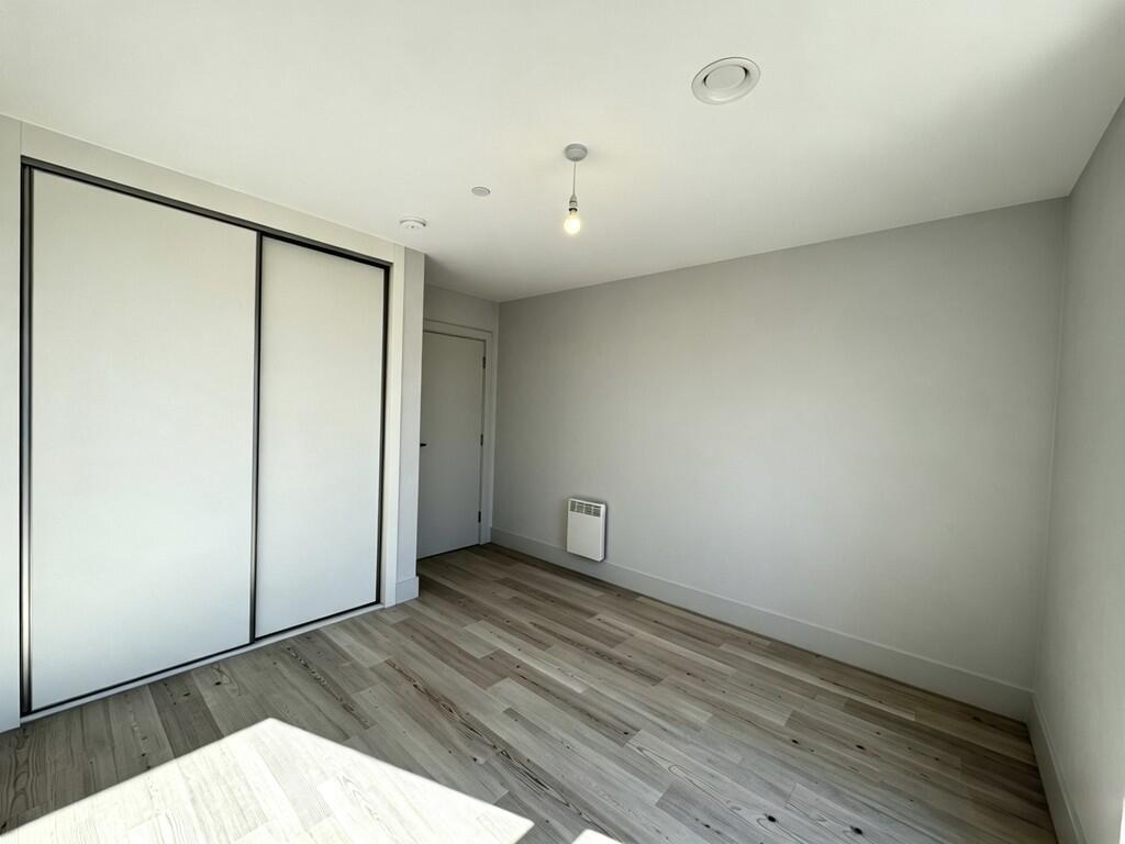 Apartment in Exeter - View 4