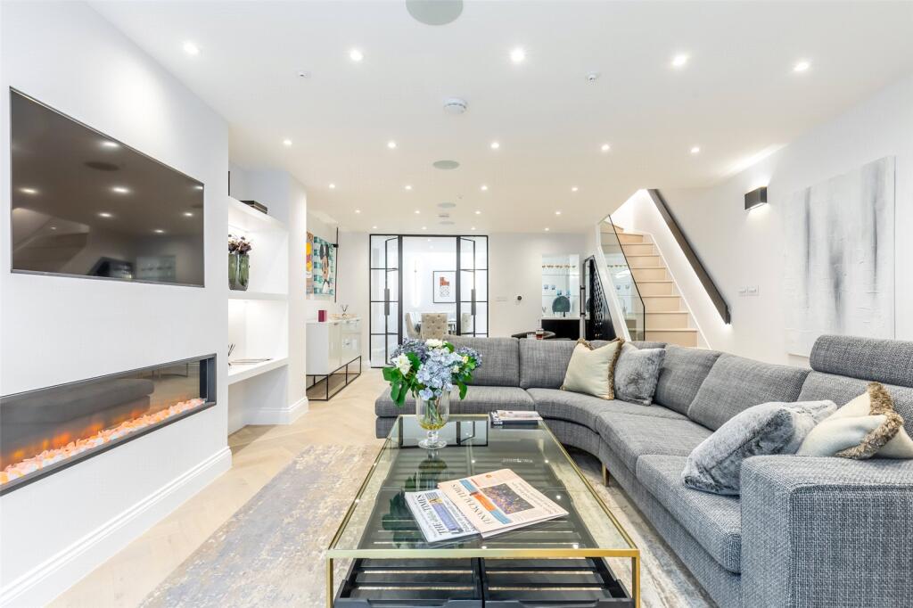 Main image of property: Princedale Road,
Holland Park, W11