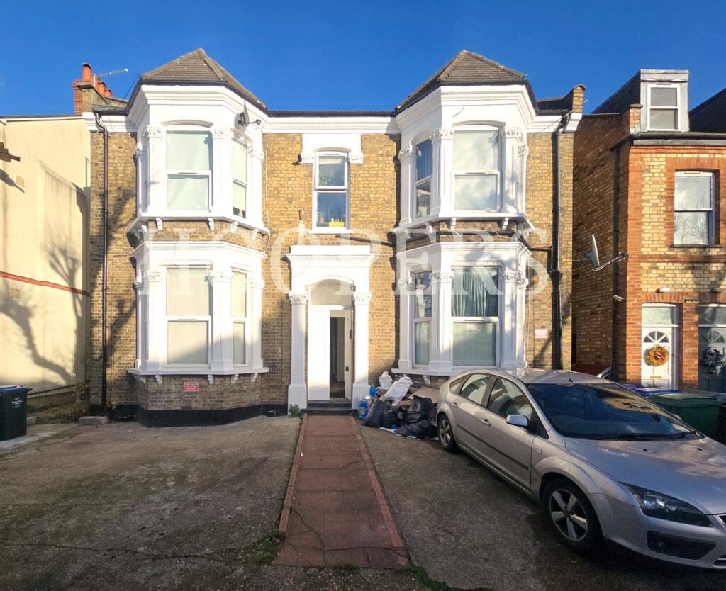 Main image of property: 46 Connaught Road, London, NW10