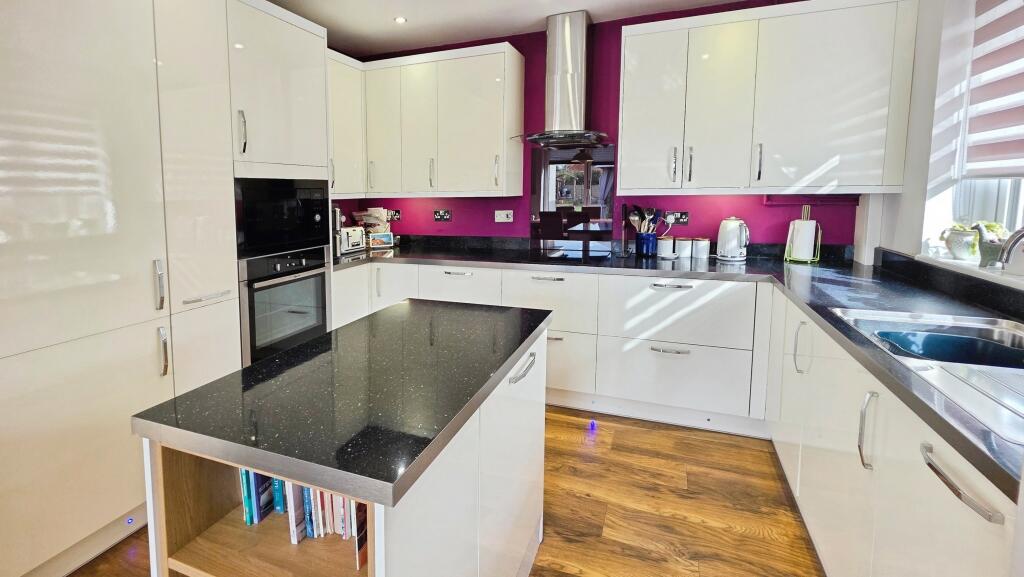 House in Nottingham - More