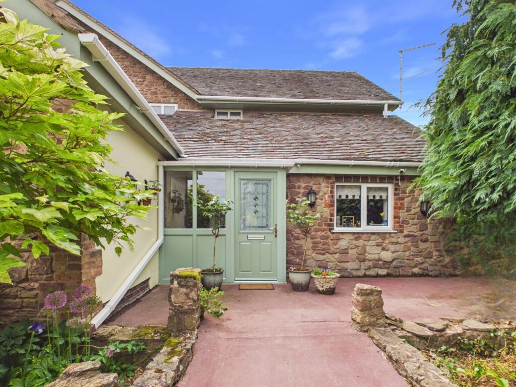 House in Wolverhampton, Monkhopton - View 5