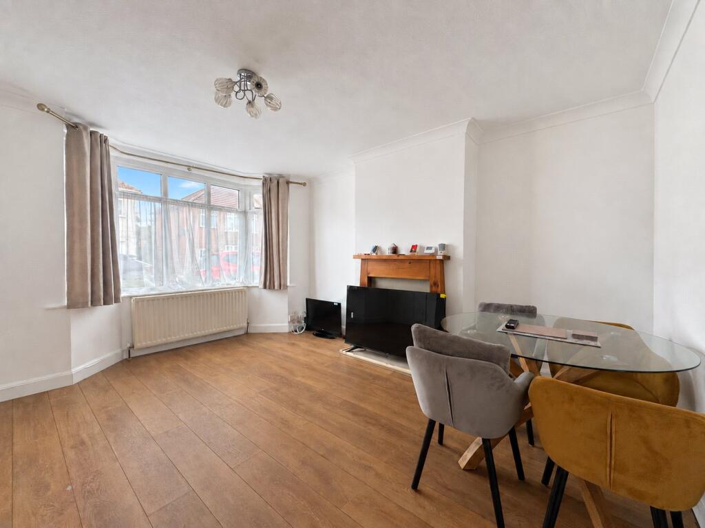House in Leicester - View 2