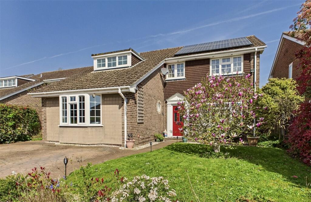 Main image of property: Speen Place, Speen, Newbury, Berkshire, RG14