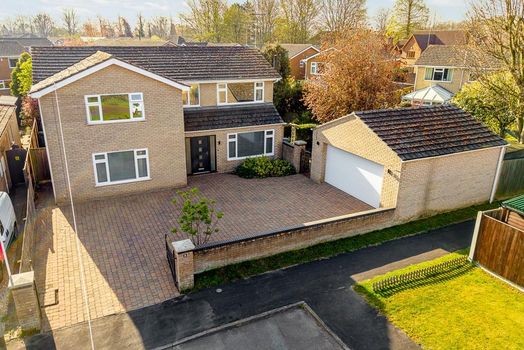 Main image of property: Pennine Way, Spalding