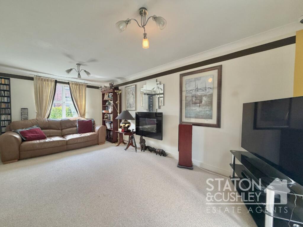 House in Mansfield, Warsop - View 3