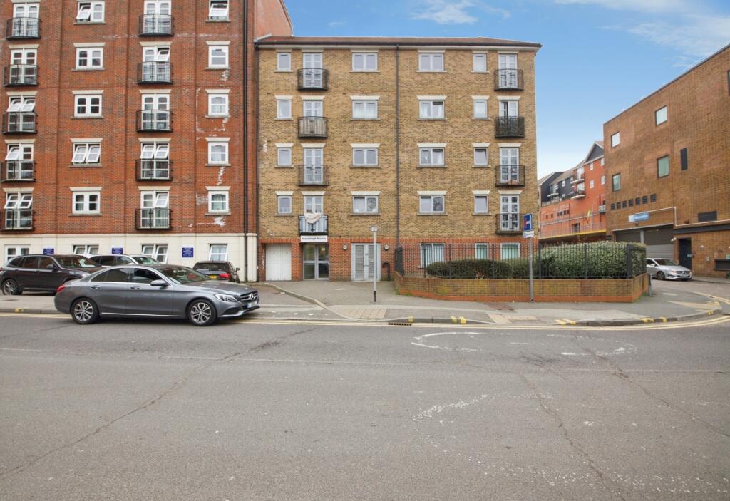 Main image of property: Market Link, Romford, RM1