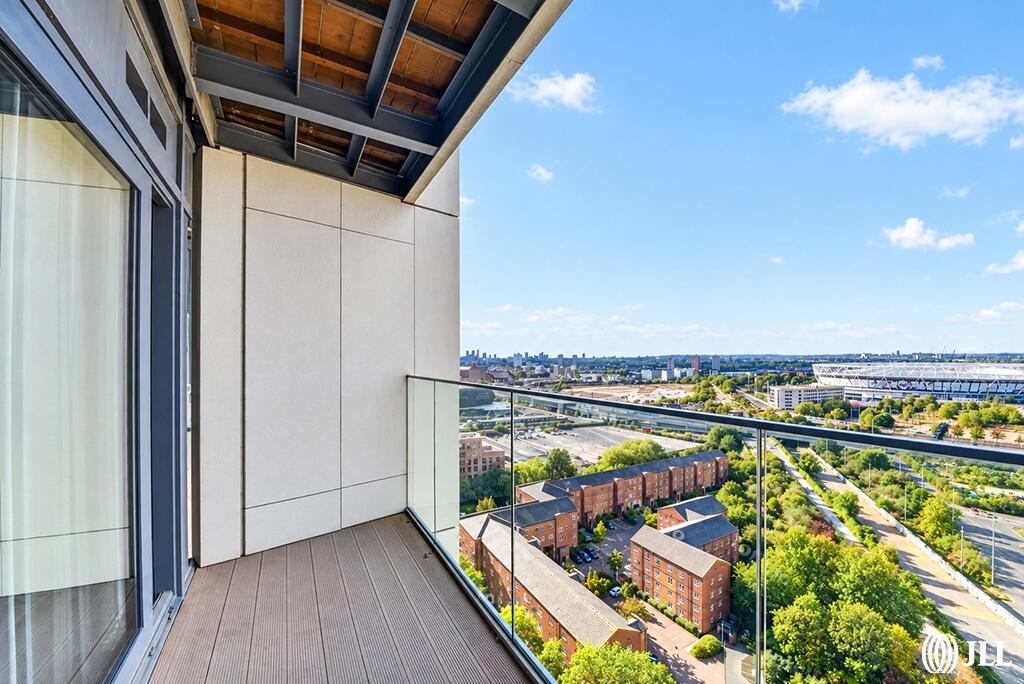 Apartment in London - View 2