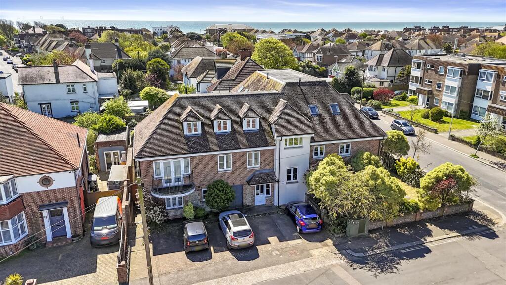 1-bed flat on Marine House, 44 Wallace Avenue, Worthing, £210,000