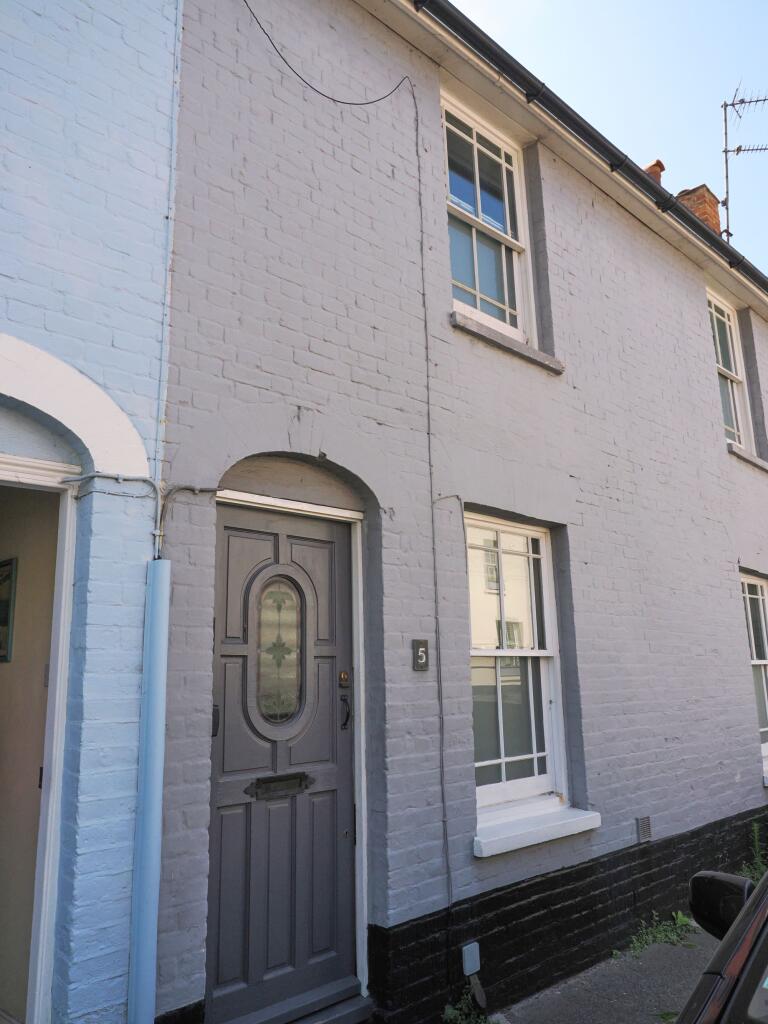 Main image of property: Island Wall, Whitstable, CT5