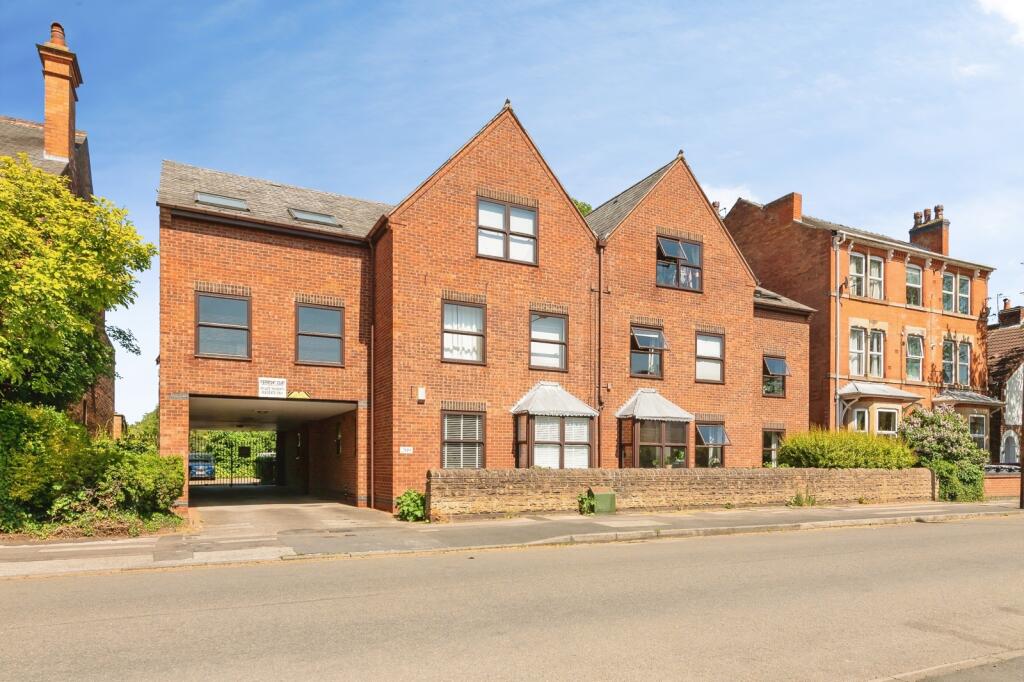 Trent Boulevard, NOTTINGHAM, Nottinghamshire, NG2, Nottinghamshire