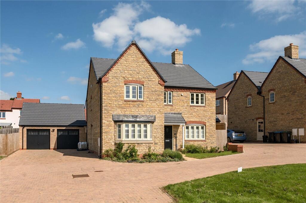 Main image of property: Breakspear Way, Witney, OX29