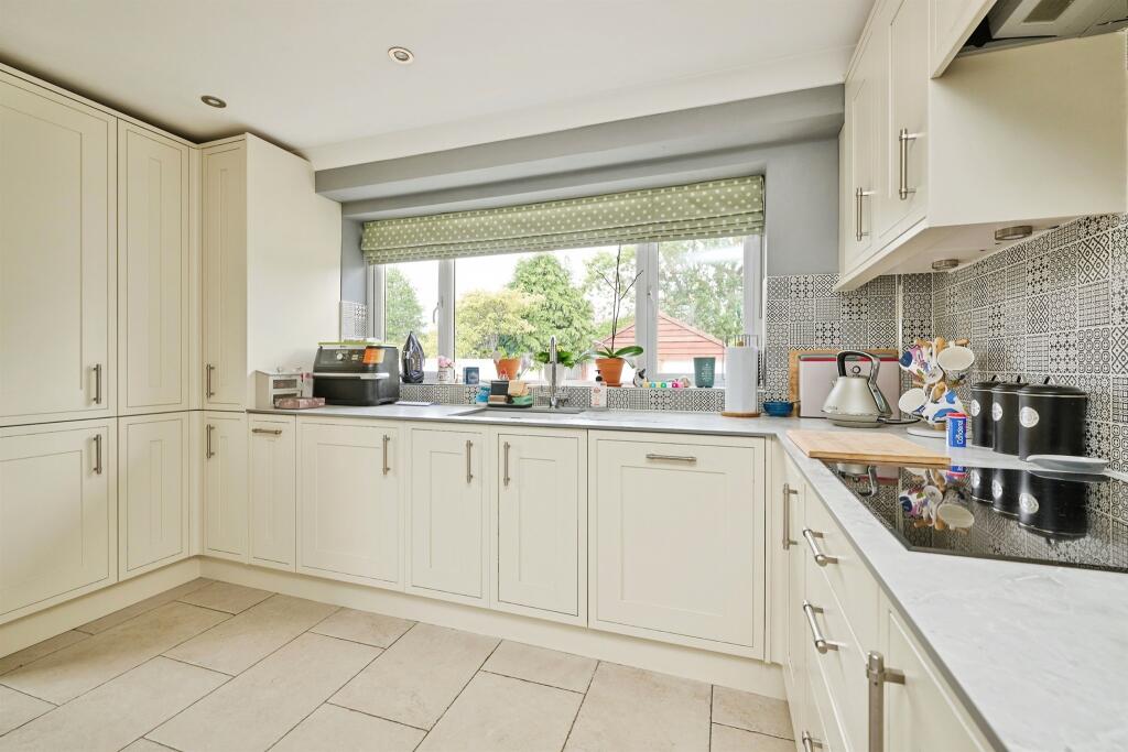House in South Kesteven, Deeping St. James - View 4