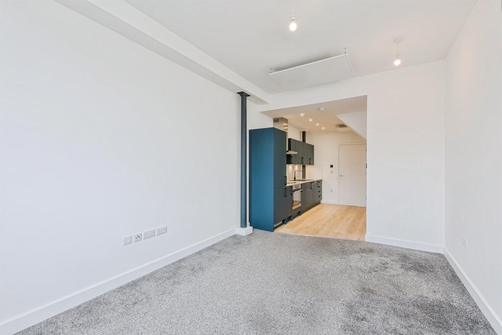 Additional image 5 of Tolson Court, Fazeley, Tamworth