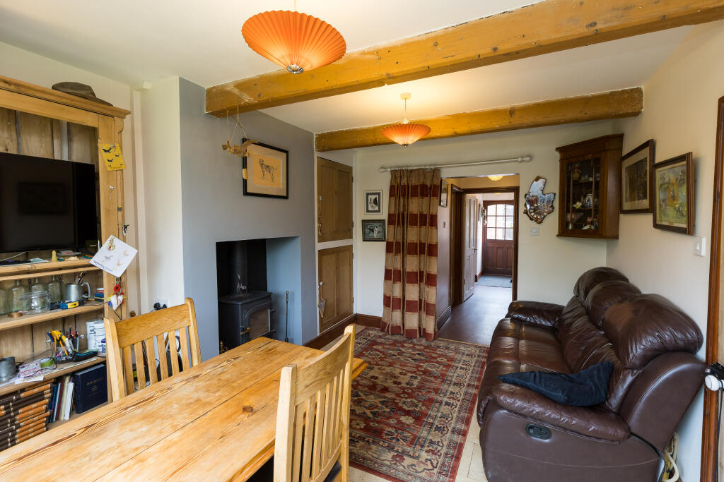 House in Chester, Newton-by-Tattenhall, Tattenhall - More