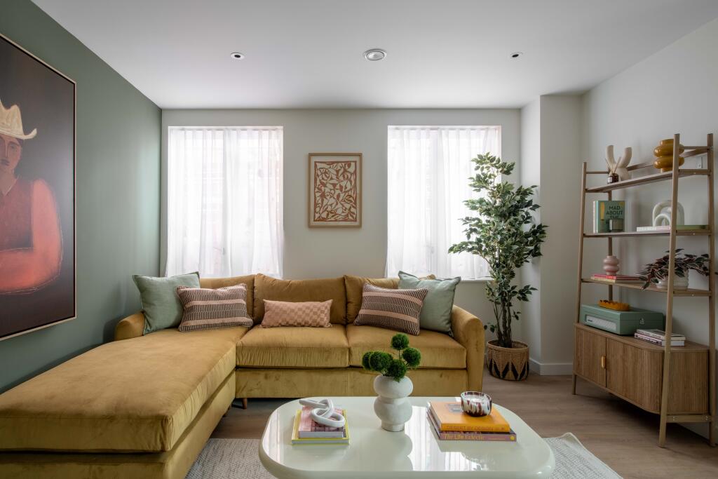 Apartment in Harrow - View 4
