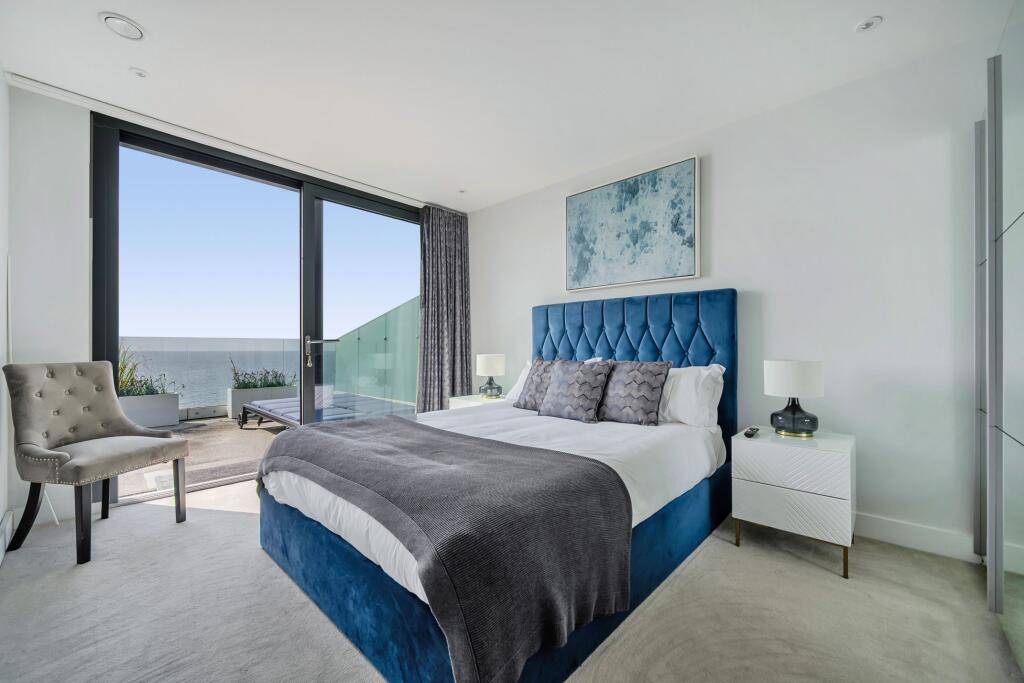 Apartment in Falmouth, Cornwall - More