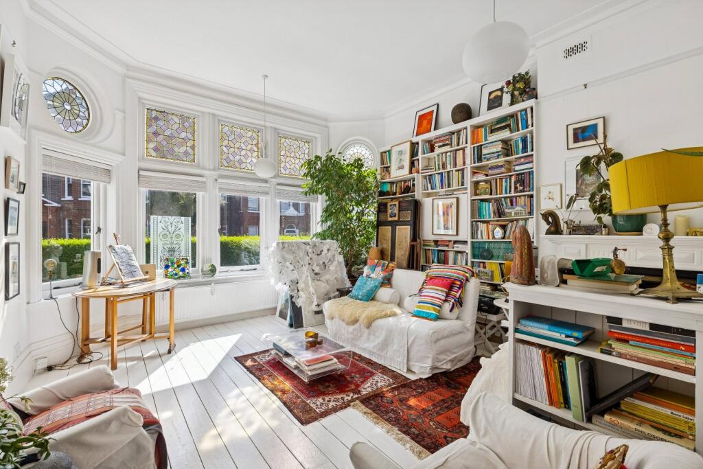 Main image of property: Frognal, Hampstead, NW3