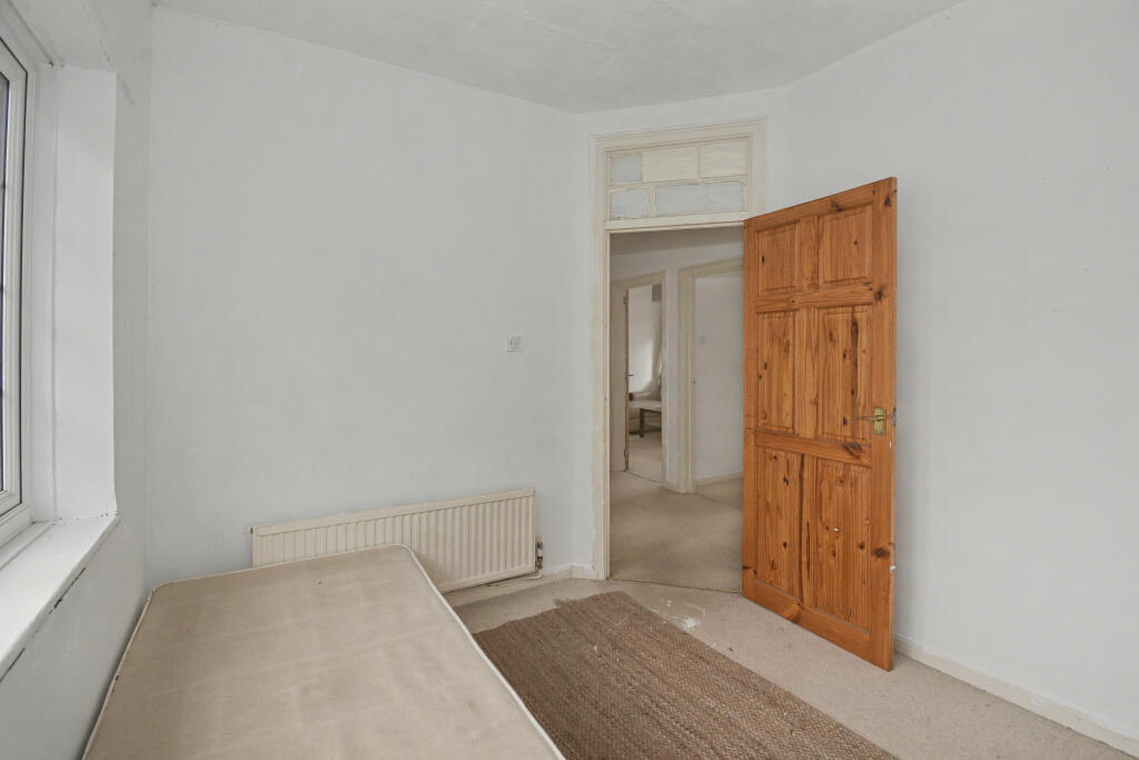 Apartment in London - View 3