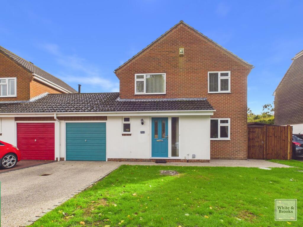 Main image of property: Leecroft, Aldwick, PO21