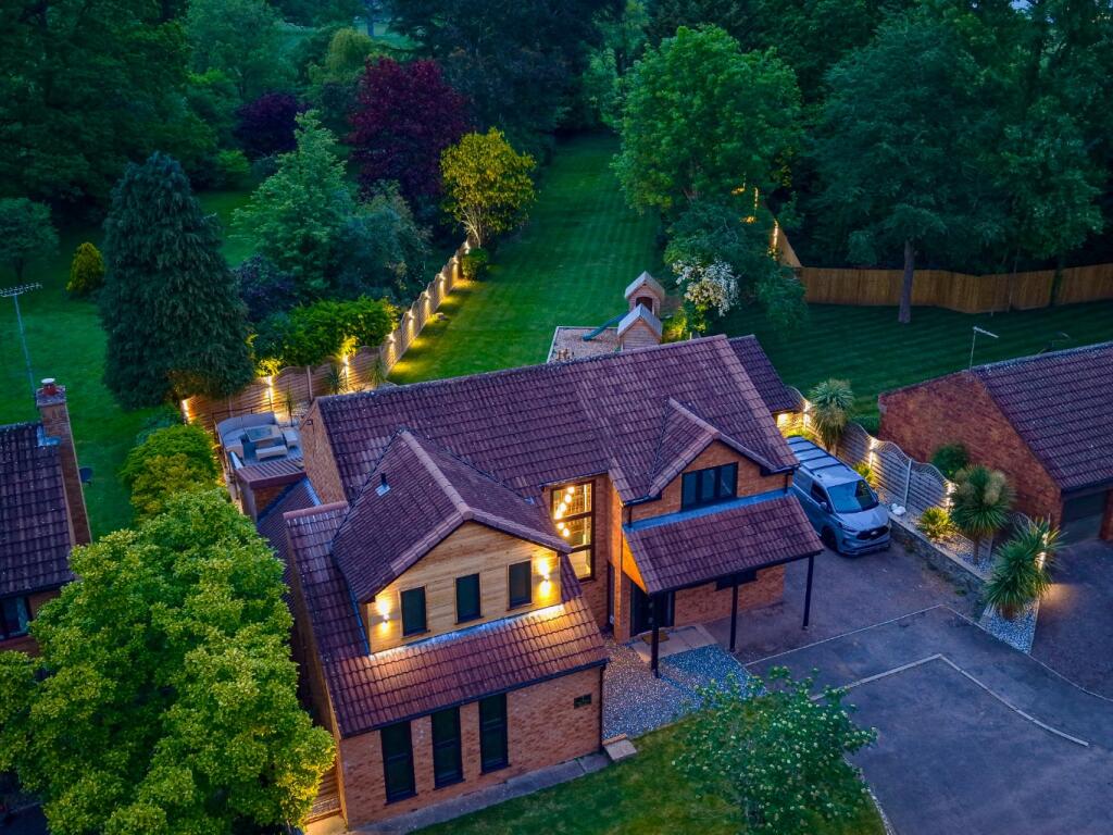 5-bed detached on Bespoke Four/Five Bedroom Detached Family Home Complete With 250 ft. Garden, £995,000