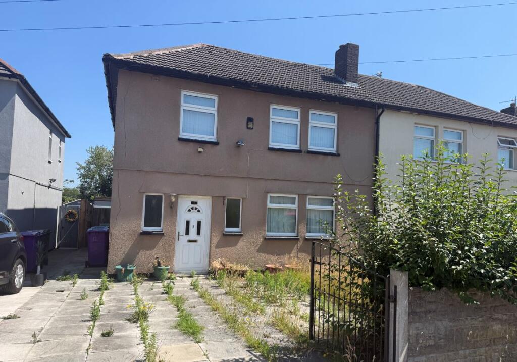 Main image of property: 12 Wortley Road, Liverpool, Merseyside, L10 1LL