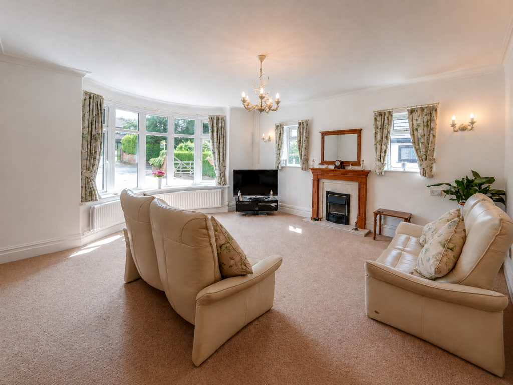 House in Lymm, Deansgreen - View 4