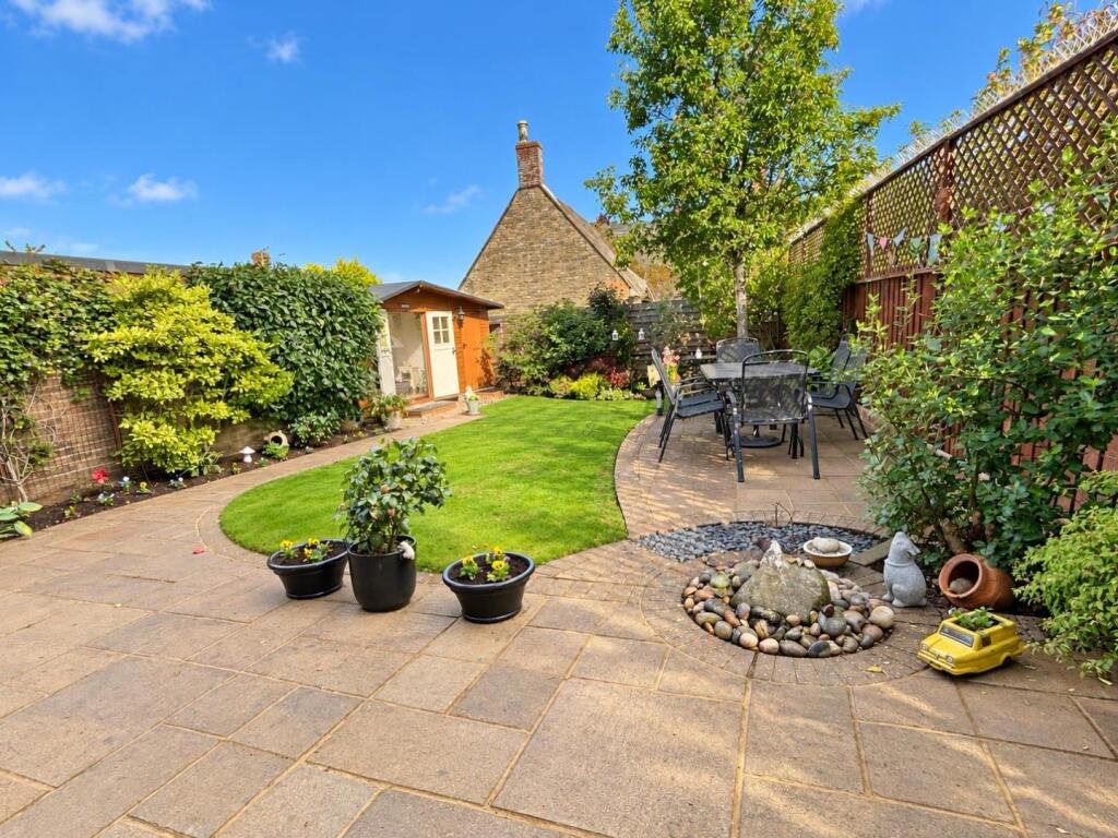 House in Northampton - View 2