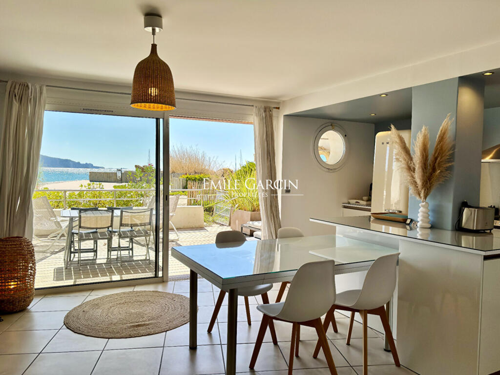 Main image of property: Provence-Alps-Cote d`Azur, Bouches-du-Rhône, La Ciotat