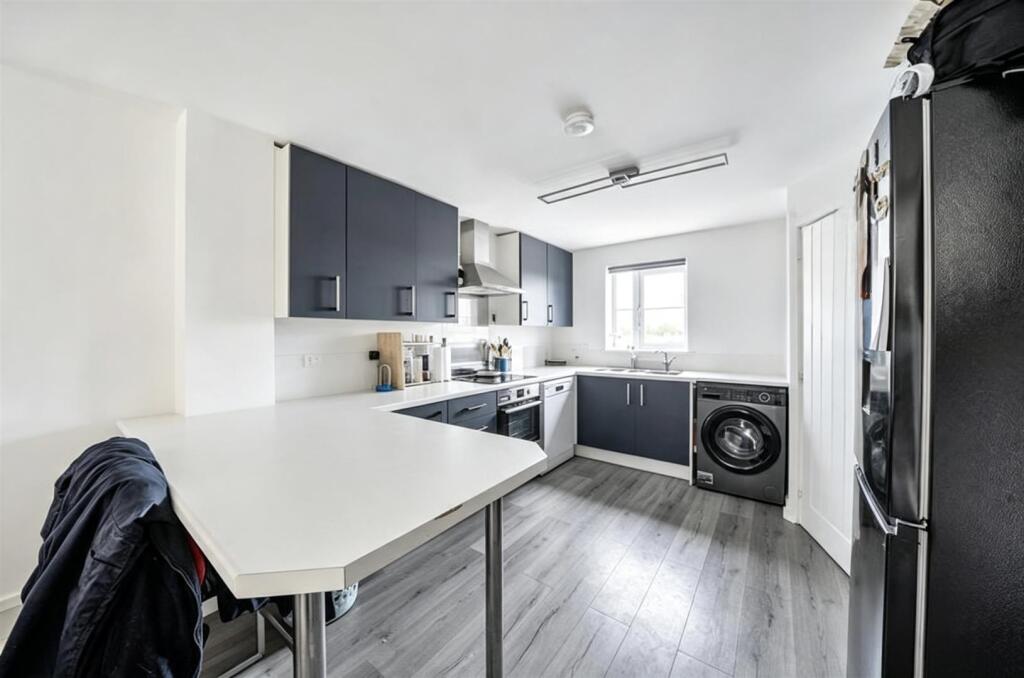 House in South Holland, Weston - More