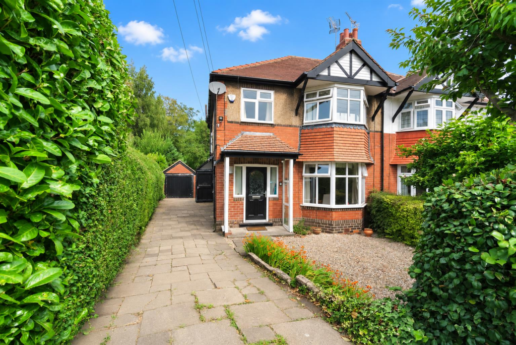 Main image of property: Sandhill Oval, Alwoodley