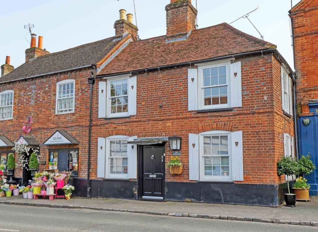 Main image of property: High Street, Cookham, SL6