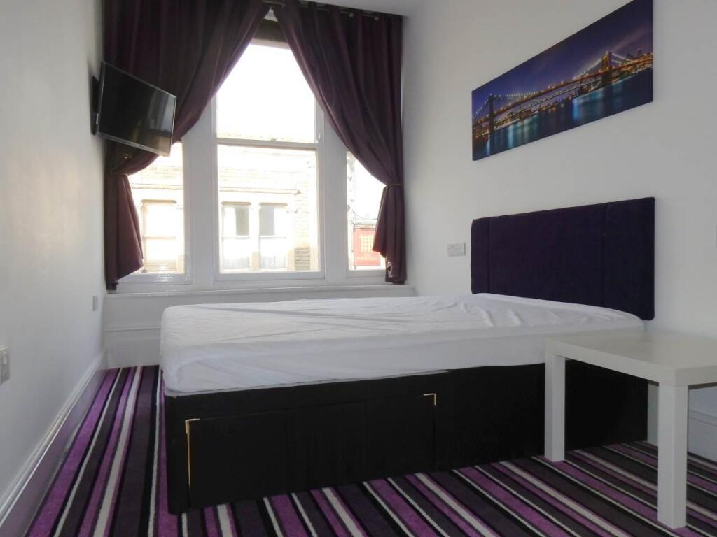 House in Bristol - View 2