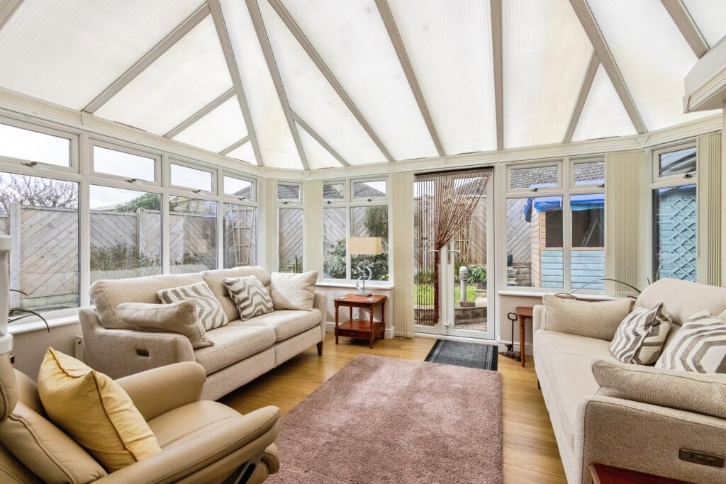 House in Leeds, Barwick in Elmet and Scholes - View 5