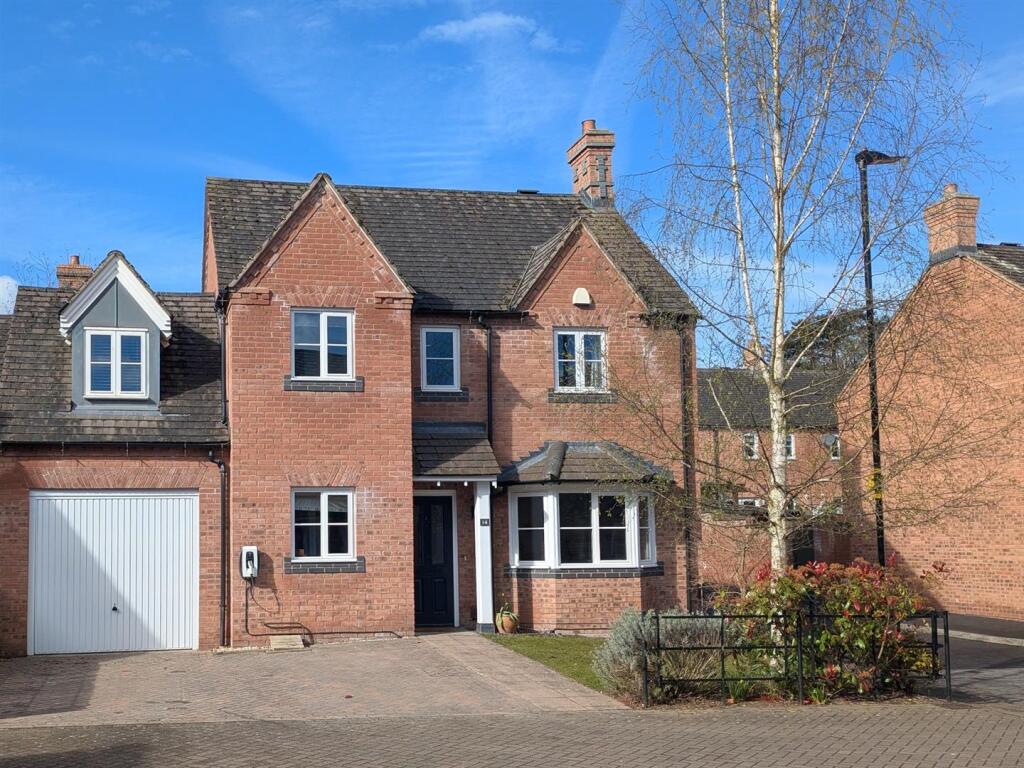 Main image of property: 14 Castle Gardens, Apley, Telford, TF1 6AE