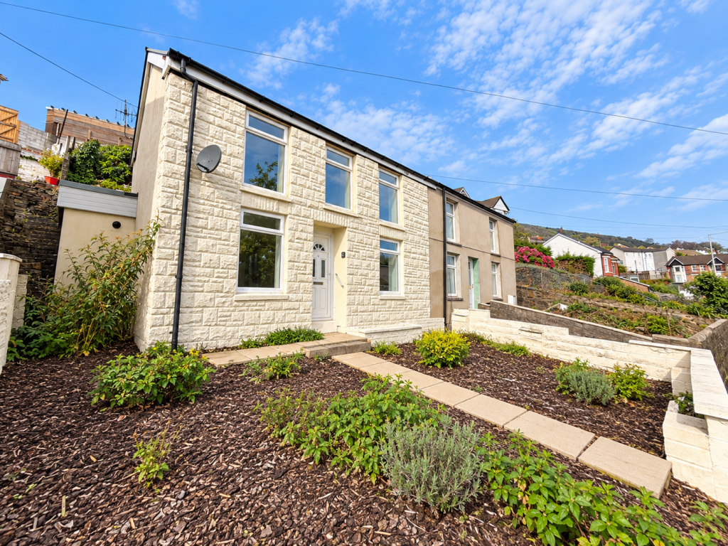 House in Cardiff - View 2