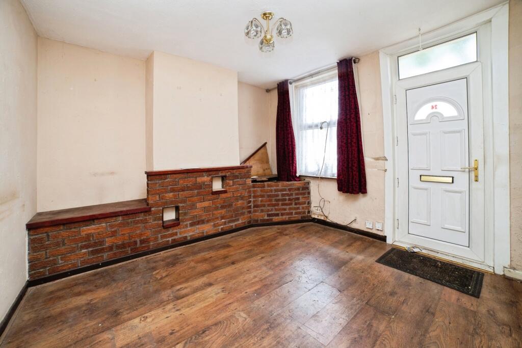 House in Nottingham - View 2