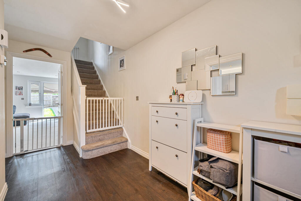 House in Bromley - View 4