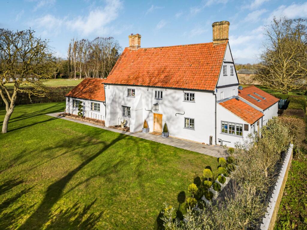 Main image of property: High Street, Swaffham Bulbeck, Cambridge