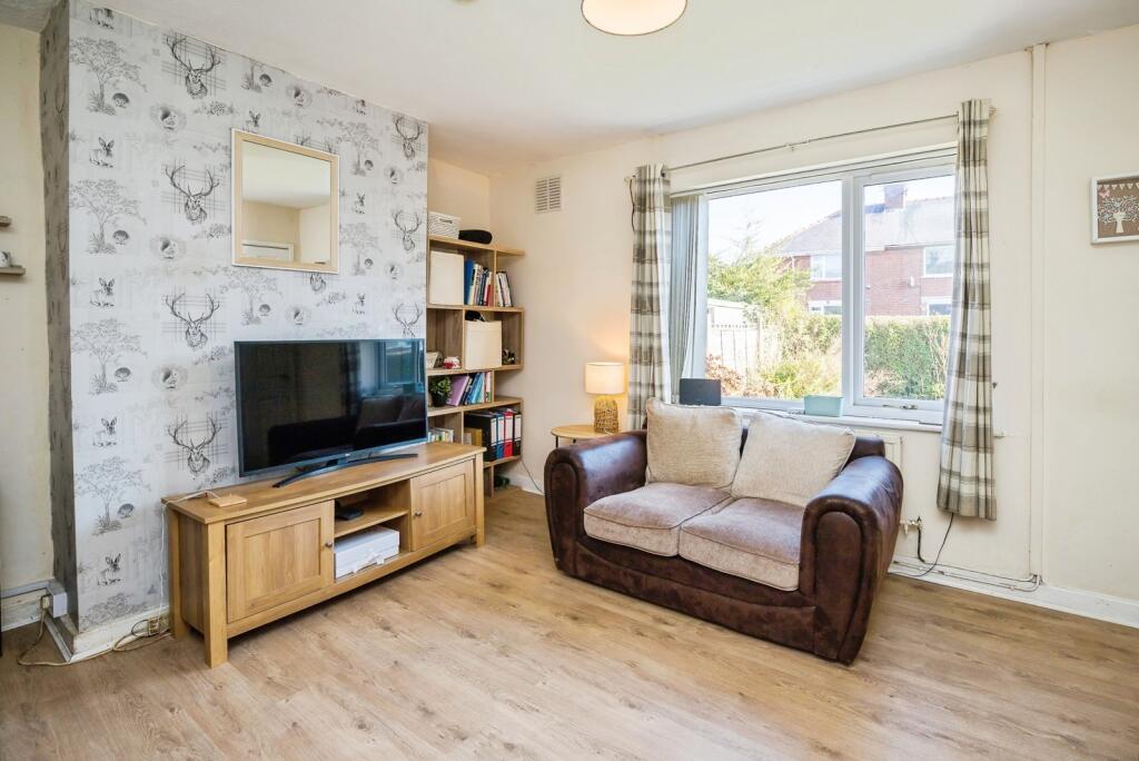 Bryn Clywedog, Coedpoeth, Wrexham, LL11 photo 3