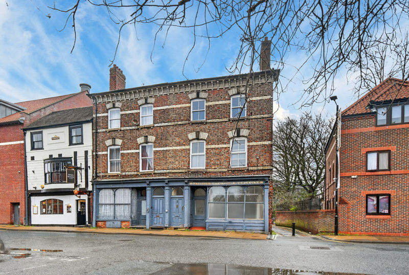 Main image of property: Walmgate, York