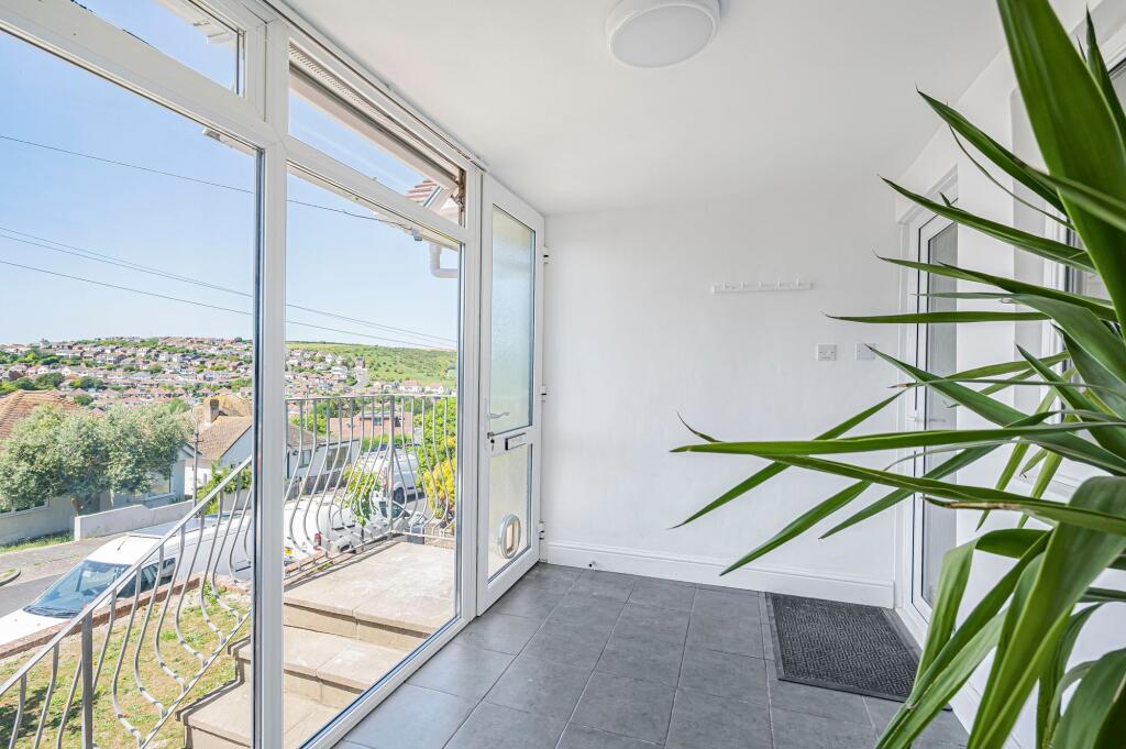 House in Brighton, Saltdean - View 4