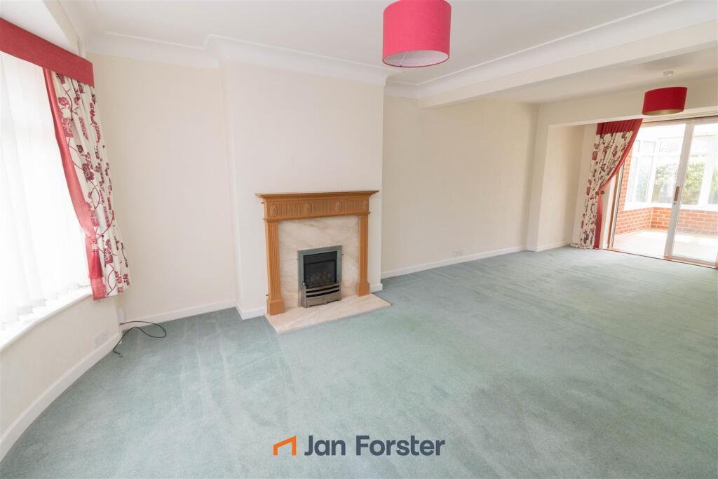 Hambledon Avenue, North Shields, Tyne & Wear - More