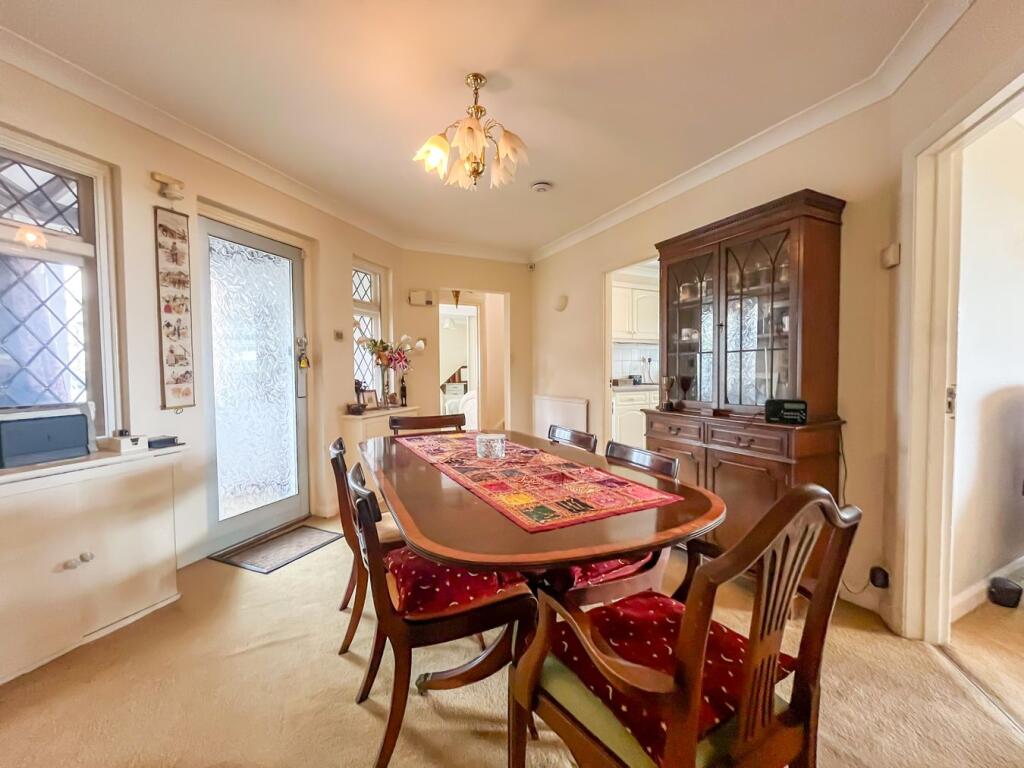 House in Tonbridge - More