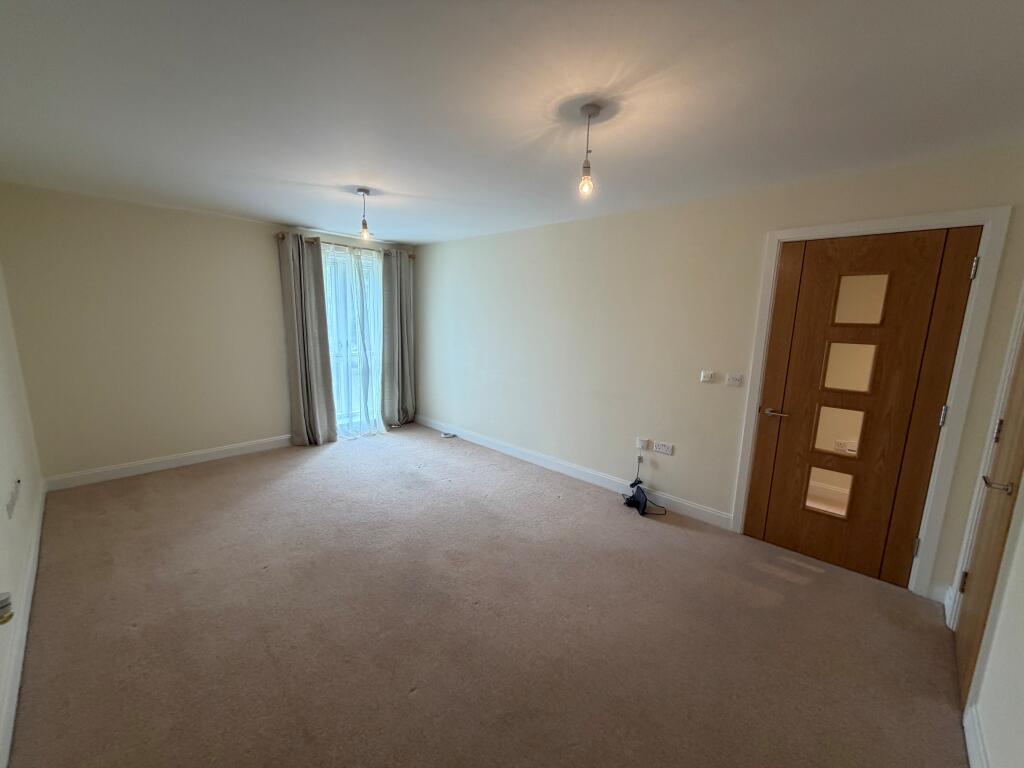 Apartment in Peterborough - View 4