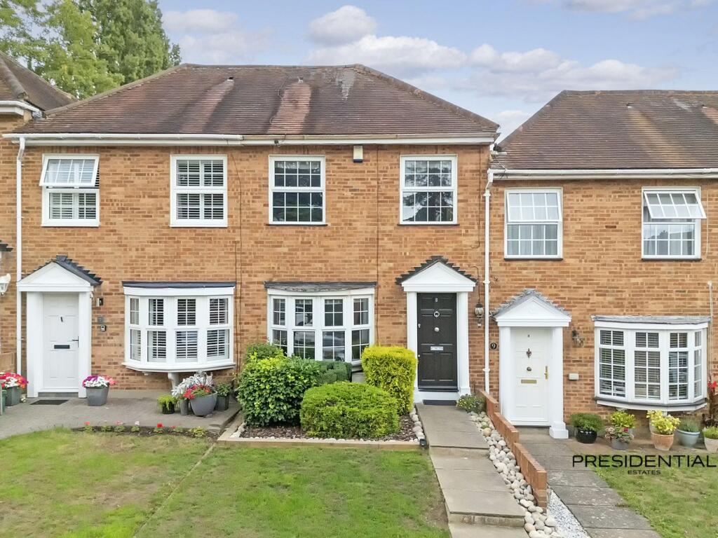 2-bed house on High Gables, Loughton, IG10, £650,000