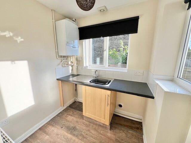House in Bradford - View 5