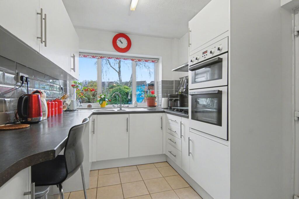 Faulconbridge Avenue, Coventry, CV5 - View 2