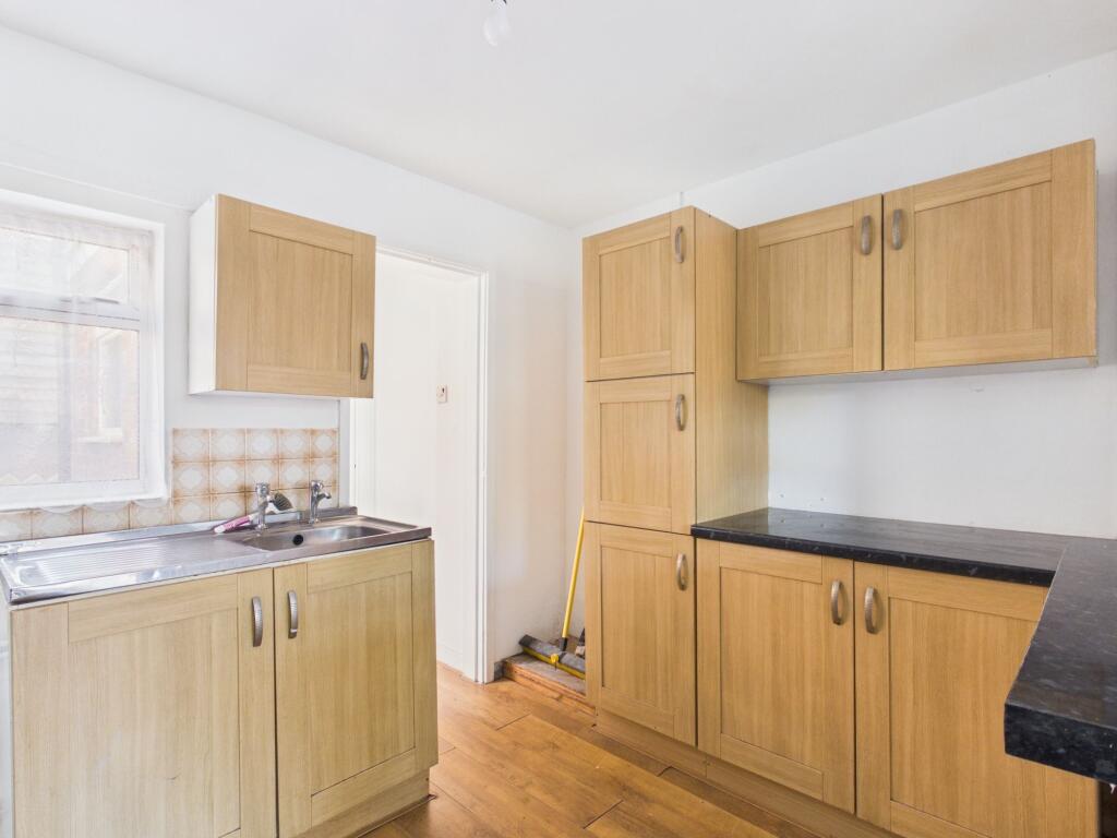 House in Doncaster - View 2